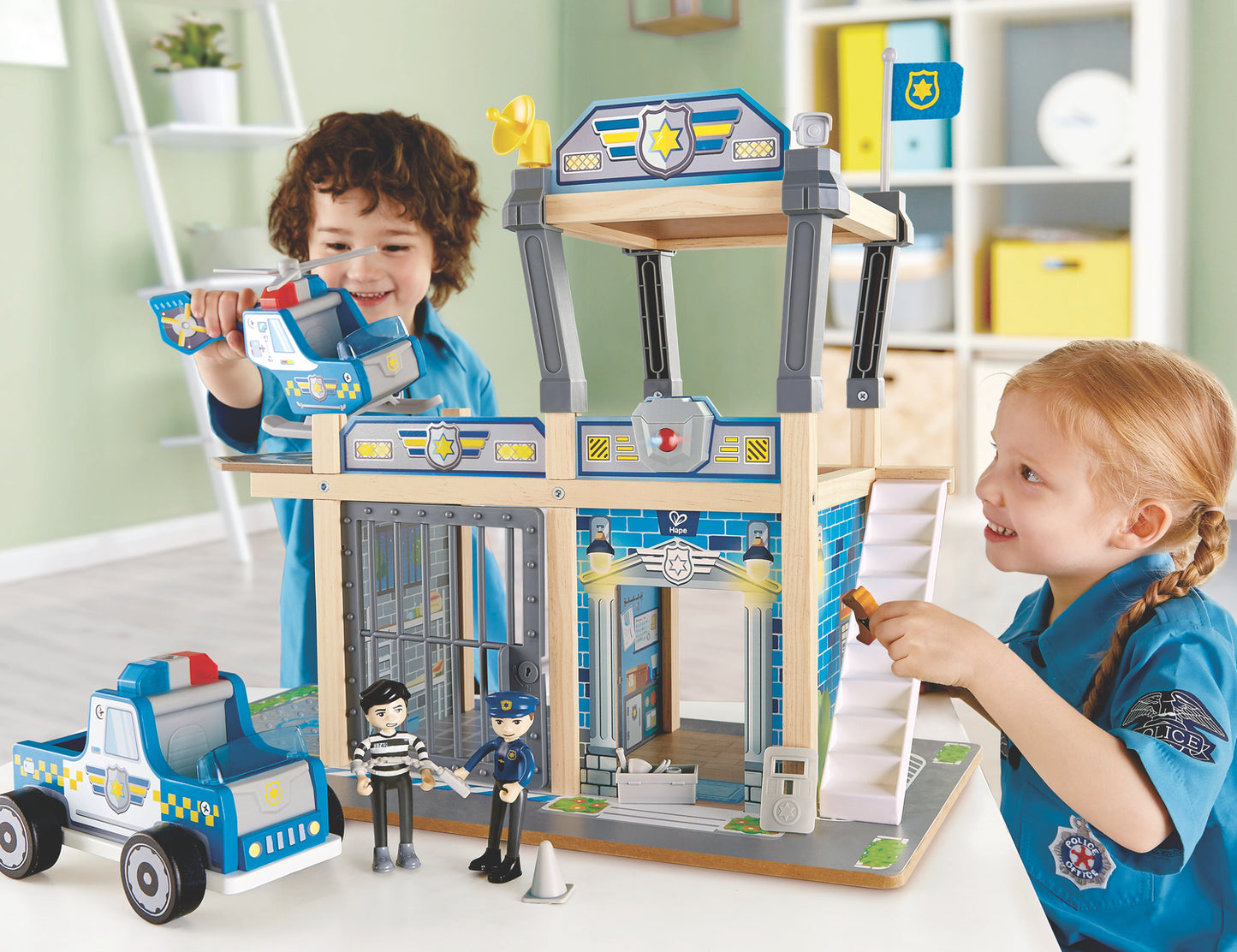 Metro Police Dept. Playset
