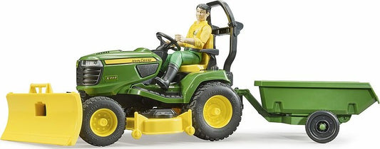 Bruder Bworld John Deere Lawn Tractor