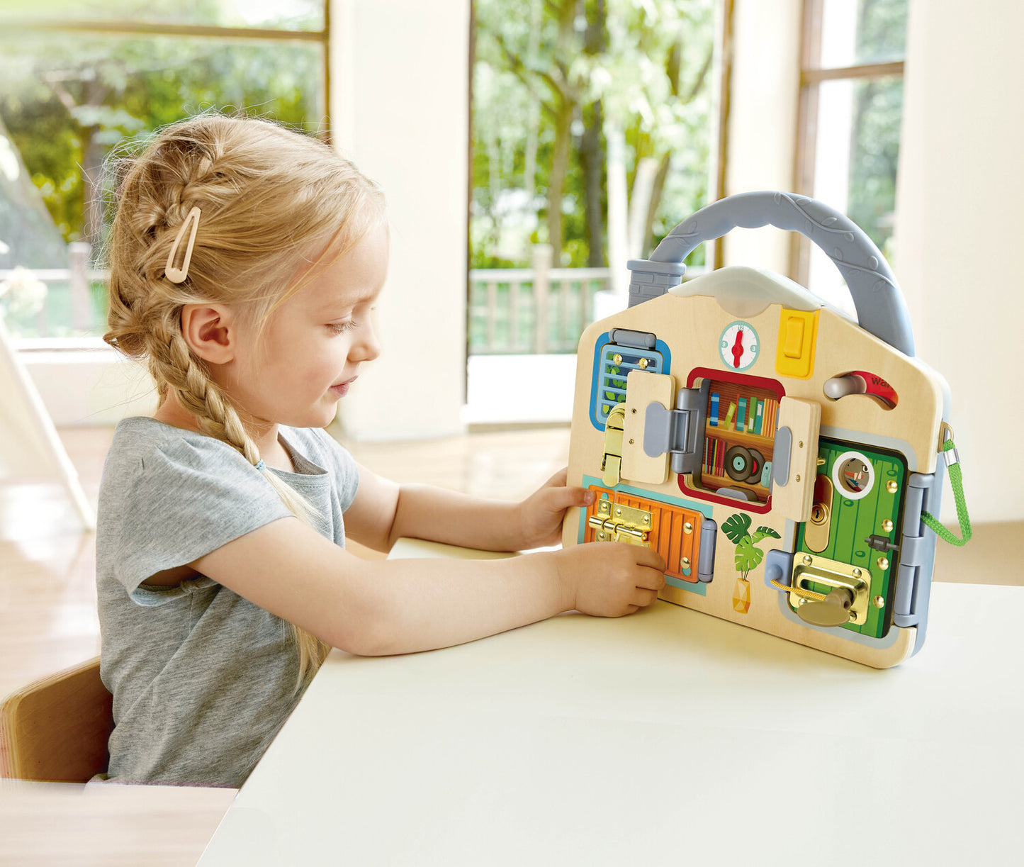 Hape Lock and Learn Playboard