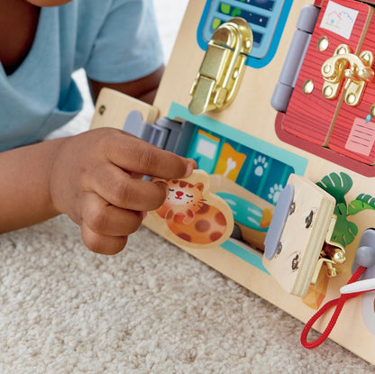 Hape Lock and Learn Playboard