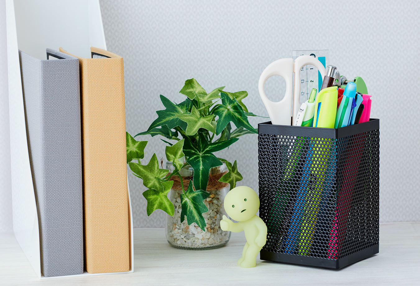 SMISKIS @ Work Blind Series