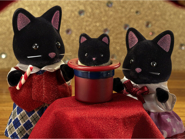 Calico Critter Midnight Cat Family